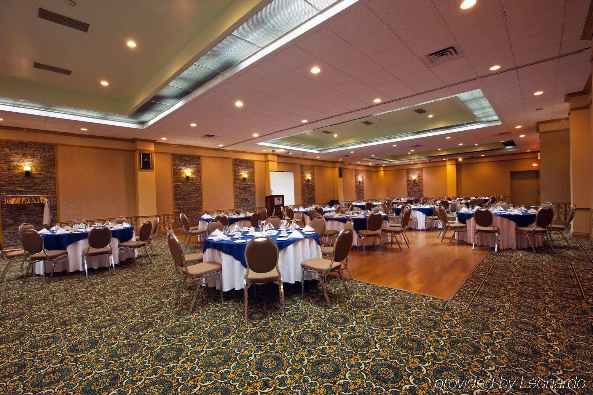 Best Western North Bay Hotel & Conference Centre Restoran fotoğraf
